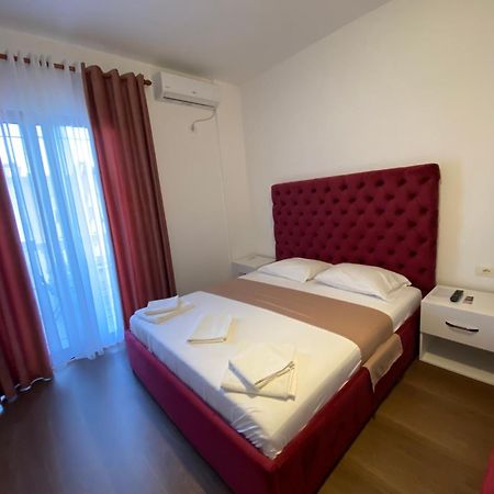 Enia'S Room Саранда Екстер'єр фото