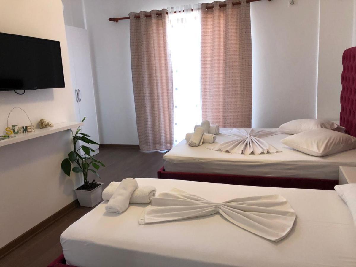 Enia'S Room Саранда Екстер'єр фото
